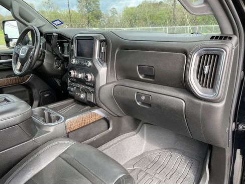 Used 2021 GMC Sierra 2500 Denali w/ Denali Ultimate Package AWD/4WD image 54