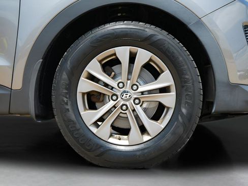 Used 2014 Hyundai Santa Fe Sport w/ Popular Equipment Package 02 AWD/4WD image 9