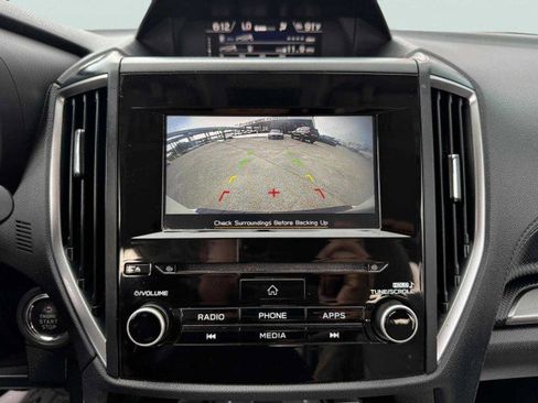 Used 2020 Subaru Forester Premium image 30