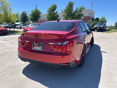 Certified 2025 Toyota Camry SE image 3