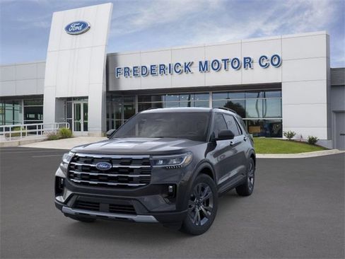 New 2026 Ford Explorer Active image 2