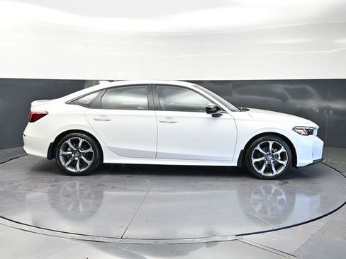 Used 2026 Honda Civic Sport Touring image 5