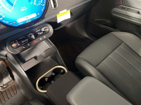 New 2026 MINI Cooper Countryman SE image 18