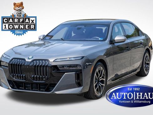Used 2024 BMW i7 xDrive60 w/ Executive Package AWD/4WD image 1