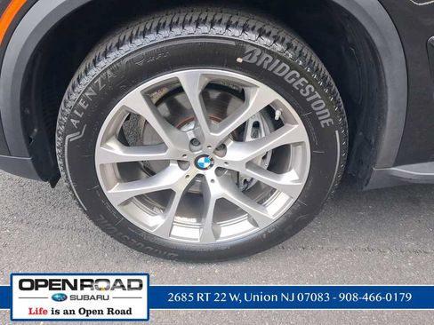 Used 2024 BMW X5 xDrive40i w/ Premium Package AWD/4WD image 10