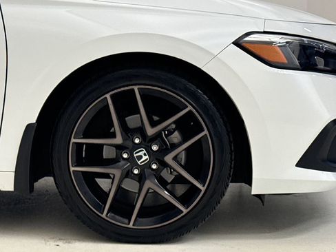 Certified 2023 Honda Civic Sport Touring image 6