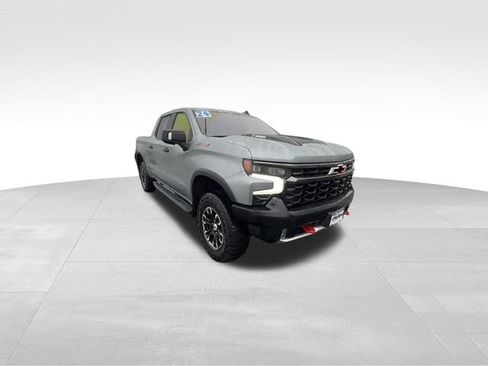 Certified 2024 Chevrolet Silverado 1500 ZR2 image 2