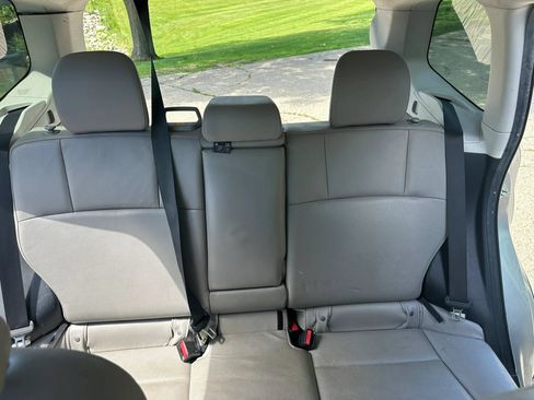 Used 2014 Subaru Forester 2.5i Limited w/ Popular Package #2 AWD/4WD image 16