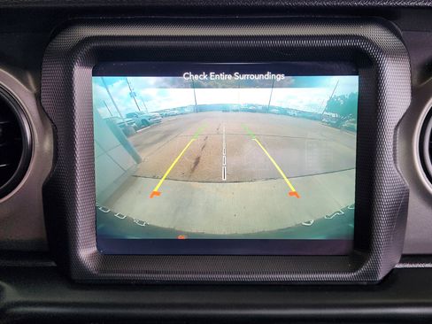 Used 2023 Jeep Wrangler Unlimited w/ 8.4" Radio Group AWD/4WD image 19