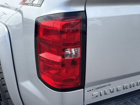 Used 2018 Chevrolet Silverado 1500 LT w/ All Star Edition image 11