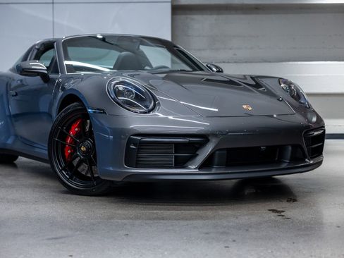Certified 2024 Porsche 911 Targa 4 GTS AWD/4WD image 16