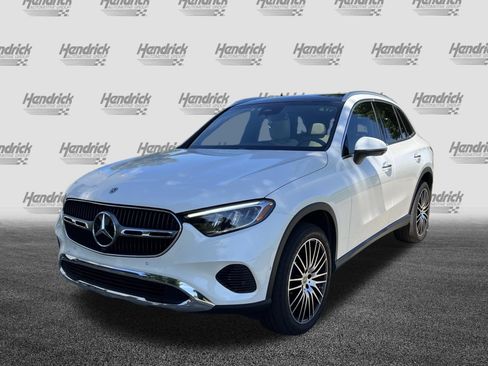 Used 2023 Mercedes-Benz GLC 300 image 5