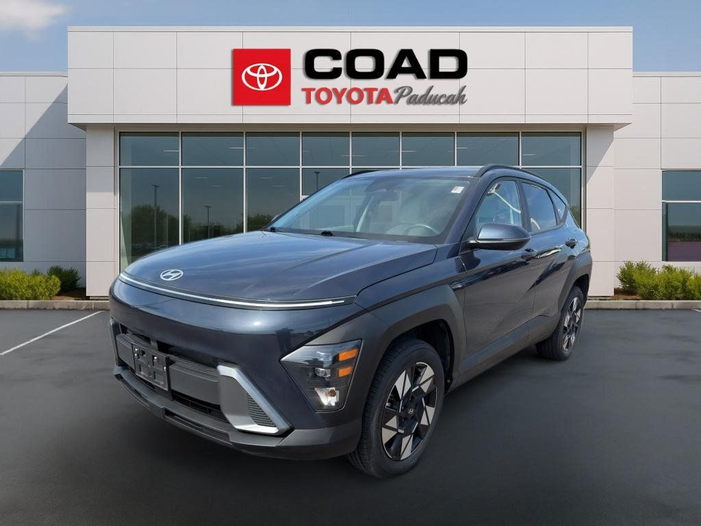 Used 2024 Hyundai Kona SEL AWD/4WD image 1