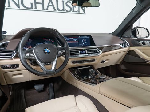 Used 2019 BMW X5 xDrive40i w/ Convenience Package AWD/4WD image 16