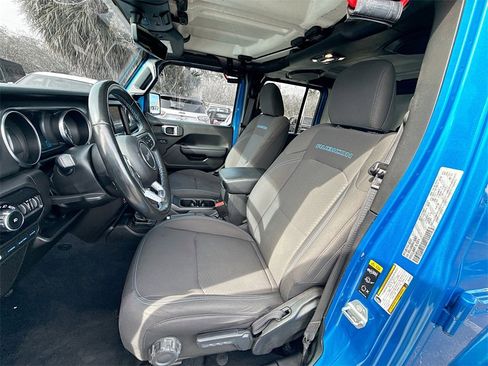 Used 2022 Jeep Wrangler Unlimited Rubicon 4xe w/ Cold Weather Group image 23