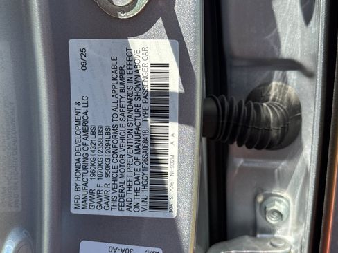 Certified 2025 Honda Accord SE image 27