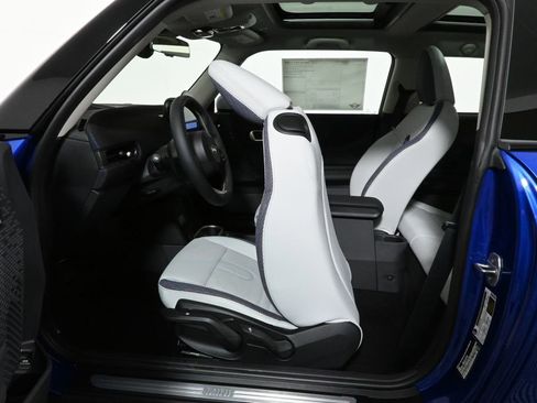 Used 2025 MINI Cooper S image 30