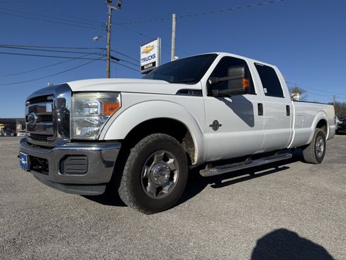 Used 2011 Ford F350 XLT image 2