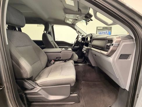 Used 2025 Ford F150 XLT w/ Equipment Group 301A Standard AWD/4WD image 15
