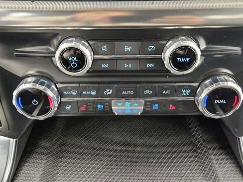 Used 2022 Ford F150 Raptor w/ Equipment Group 801A High image 33