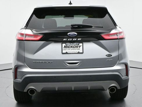Used 2022 Ford Edge Titanium AWD/4WD image 6
