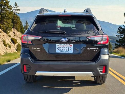 Certified 2022 Subaru Outback Limited XT image 6