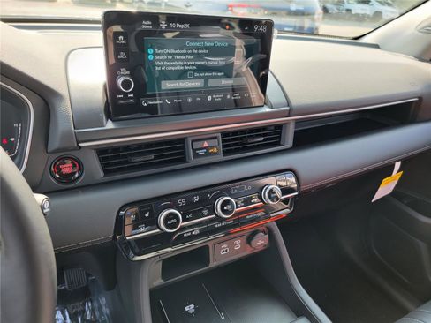 New 2025 Honda Pilot Elite image 10