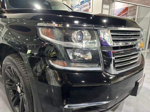 Used 2015 Chevrolet Suburban LT AWD/4WD image 18