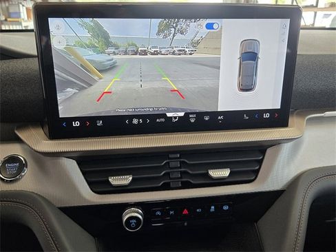 New 2025 Ford Explorer Active w/ Active Comfort Package image 14