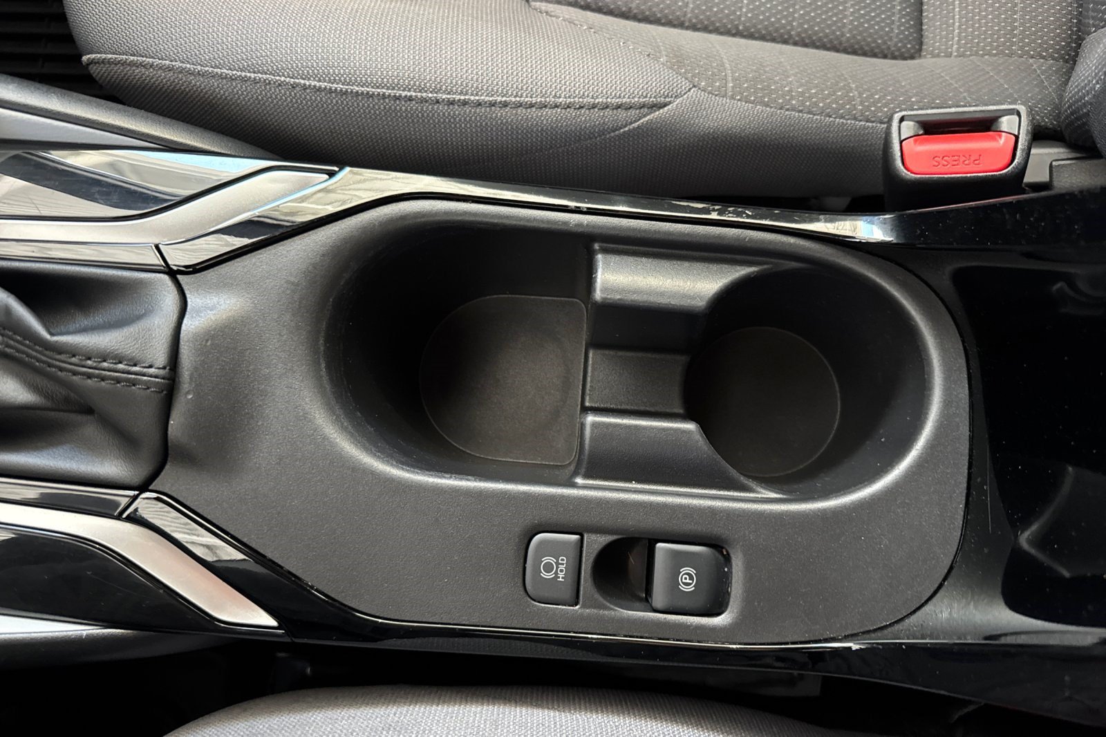 Used 2023 Toyota Corolla SE FWD image 39