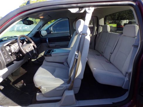 Used 2008 Chevrolet Silverado 1500 LT w/ EZ-Lift Tailgate Package image 11
