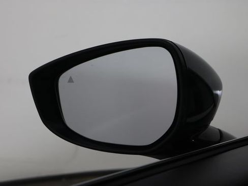 Used 2025 MAZDA CX-30 AWD 2.5 S w/ Select Sport Pkg image 32