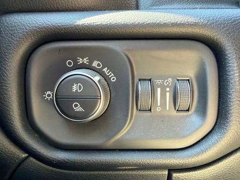 Used 2022 RAM 2500 Laramie AWD/4WD image 31