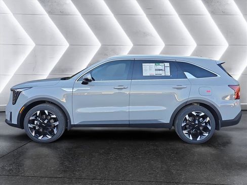 New 2026 Kia Sorento EX w/ EX Premium Package FWD image 2