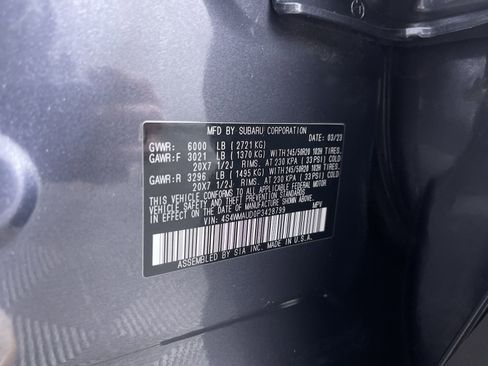 Used 2023 Subaru Ascent Limited w/ Technology Package image 12