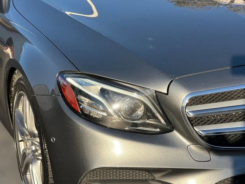 Used 2017 Mercedes-Benz E 300 4MATIC image 10
