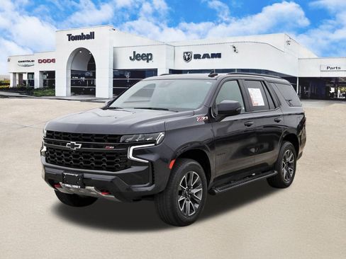 Used 2023 Chevrolet Tahoe Z71 w/ Luxury Package AWD/4WD image 3