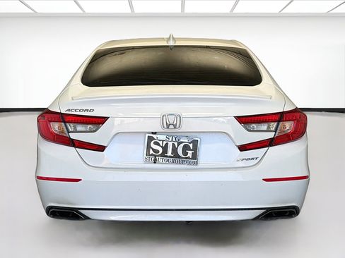 Used 2019 Honda Accord Sport image 5