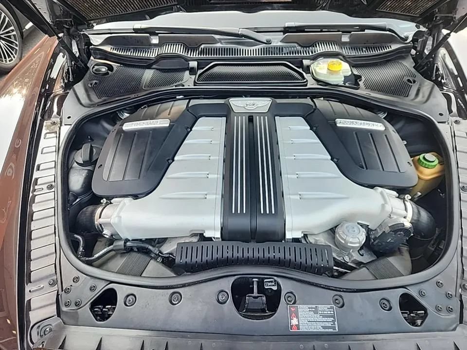 Used 2014 Bentley Flying Spur W12 AWD/4WD image 17