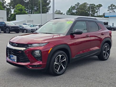 Used 2023 Chevrolet TrailBlazer RS w/ Convenience Package FWD image 1