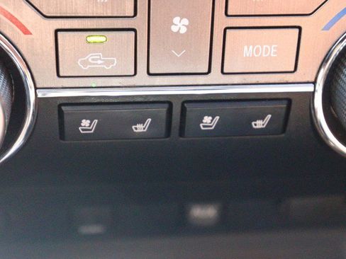 Used 2017 Toyota Tundra 1794 Edition image 25