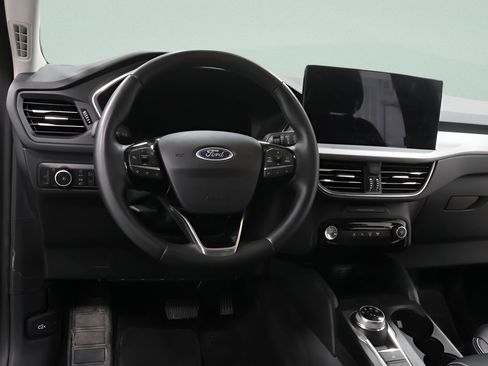 Used 2025 Ford Escape Platinum AWD/4WD image 9
