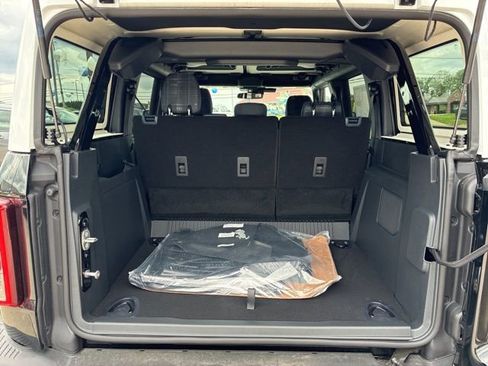 New 2026 Ford Bronco Heritage Edition AWD/4WD image 8