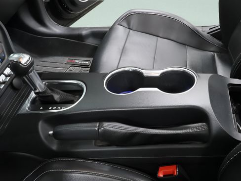 Used 2019 Ford Mustang Premium RWD image 19