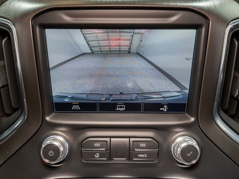 Used 2021 GMC Sierra 1500 AT4 w/ AT4 Premium Package image 25