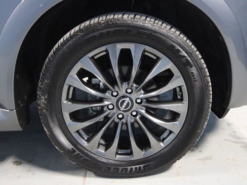 Used 2024 Nissan Armada Platinum w/ Captain's Chairs Package image 36