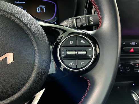 Used 2023 Kia Soul GT-Line FWD image 13