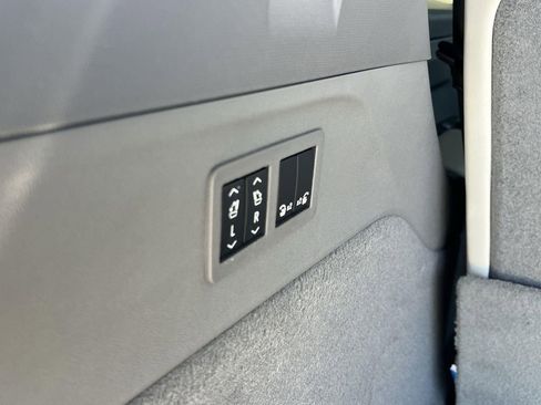 New 2026 Cadillac Escalade IQ Luxury 1 image 32