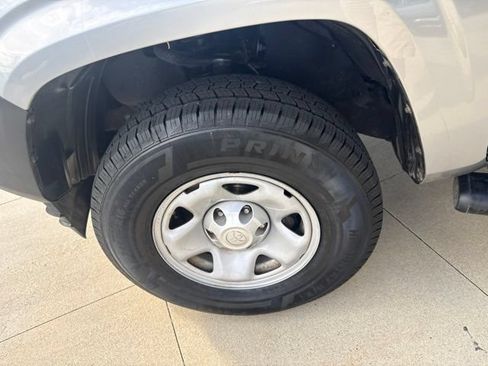 Used 2020 Toyota Tacoma SR RWD image 12