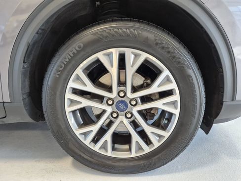 Used 2021 Ford Escape SEL w/ Technology Package AWD/4WD image 37